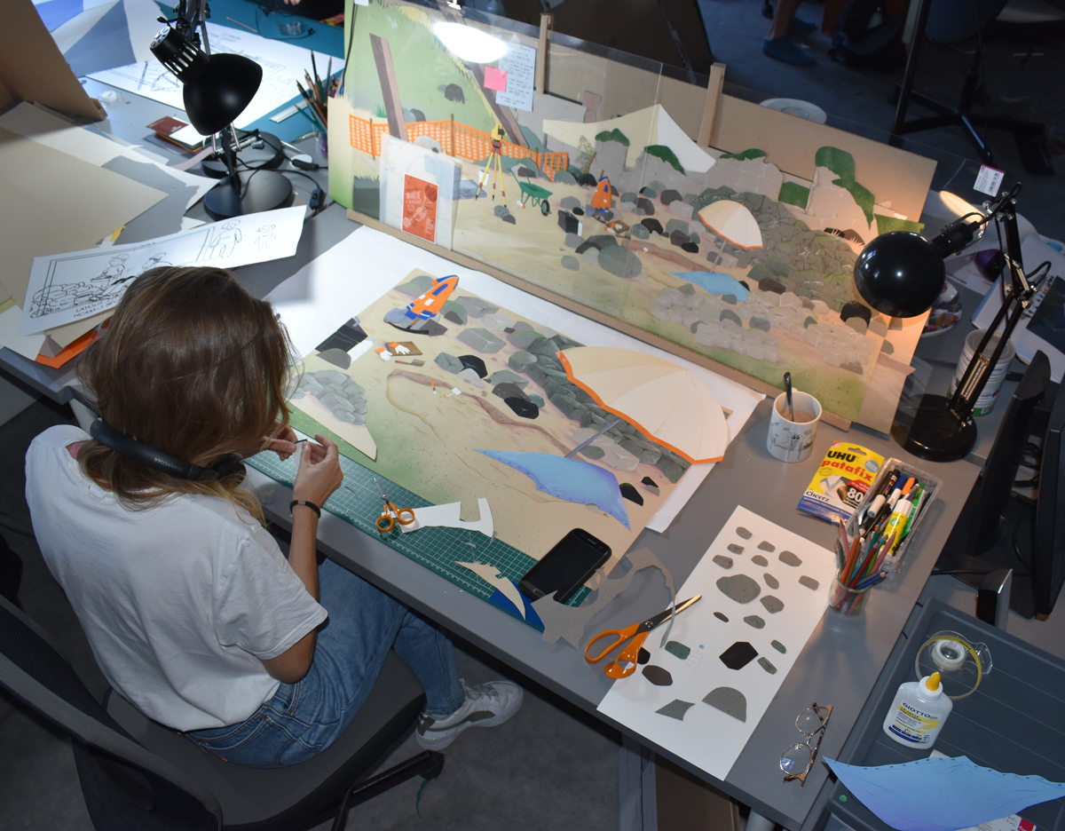  LE SECRET DES MÉSANGES — Un long-métrage en papier découpé fabriqué à Valence